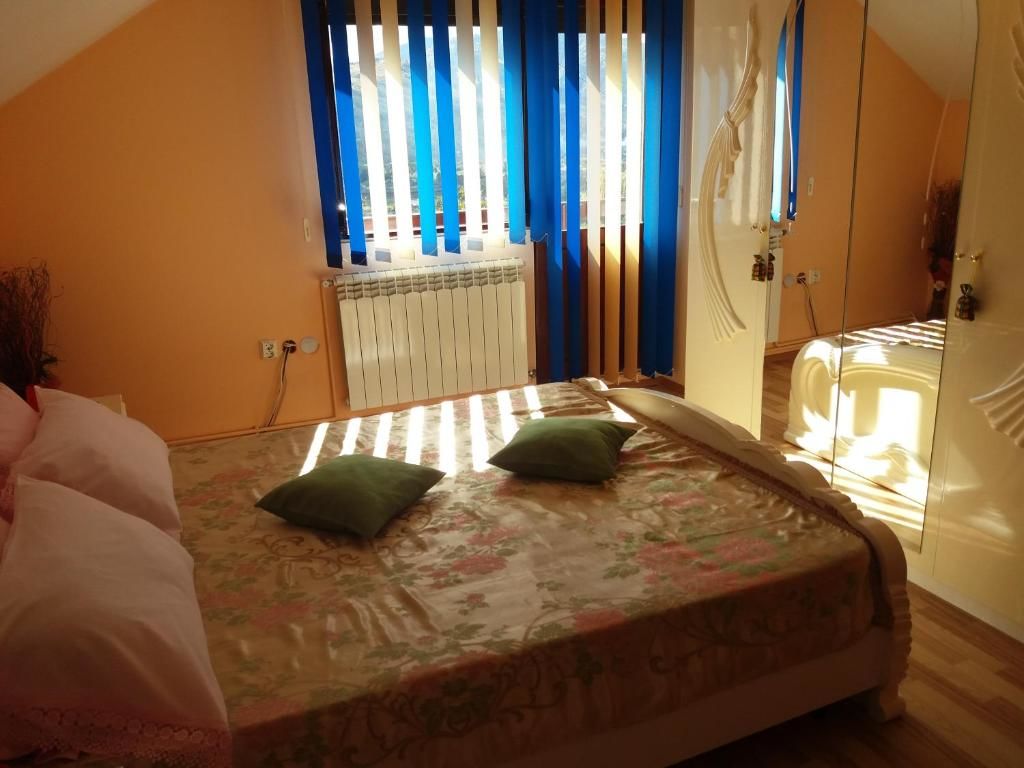 Виллы Casa Irina Пьятра-Нямц-128